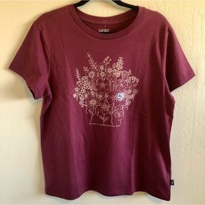 Vans Maroon Tee Flowers Motif “Have A Vantastic Day” Size XL Brand New